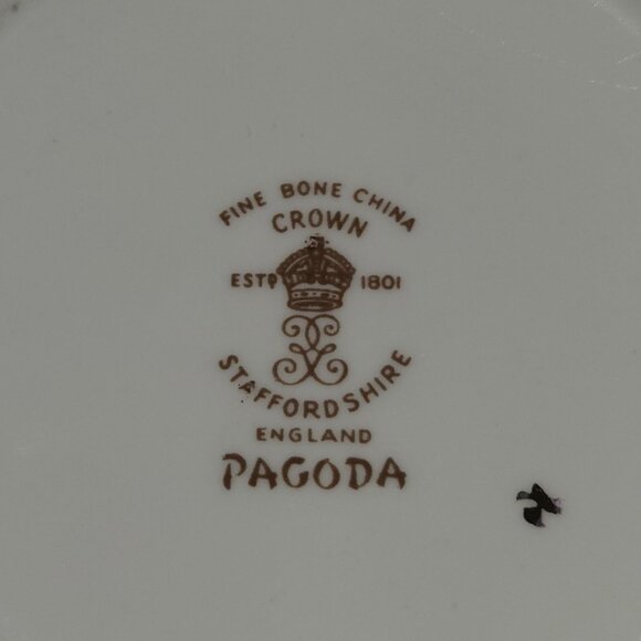 Crown Staffordshire Pagoda Fine Bone China Trinket Box Gold Trim Made In England - Picture 4 of 9